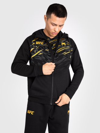Толстовка UFC Fusion by Venum Replica Black/Gold