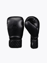 Перчатки боксерские Venum Impact Classic Shiny Black