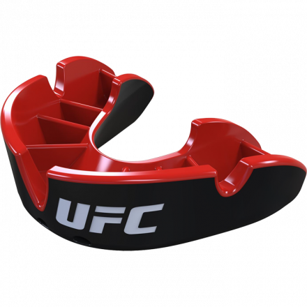 Боксерская капа Opro Silver Level UFC