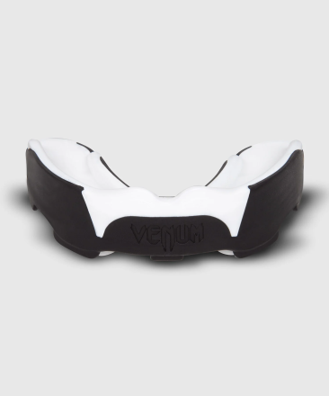Капа боксерская Venum Predator Black/White